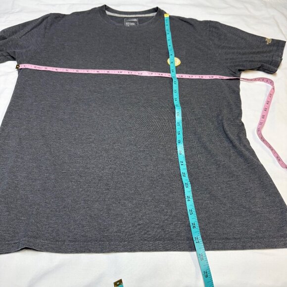 The North Face Pocket Tee Gray with Gold Logo Men’s Large – Vintage Look!!! - Picture 7 of 9